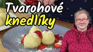 Tyhle jahodové knedlíky z tvarohového těsta jsou vděčná letní rychlovka